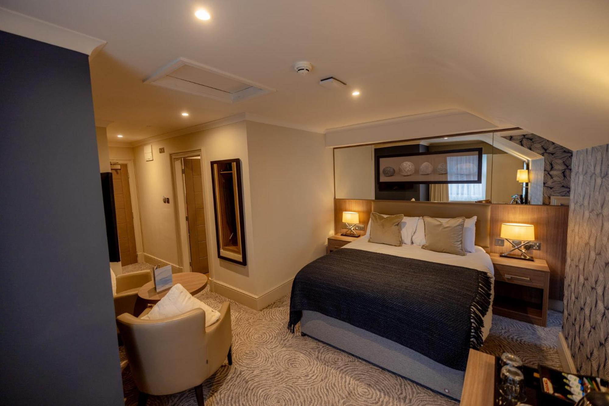 Brisbane House Hotel Largs Exterior photo